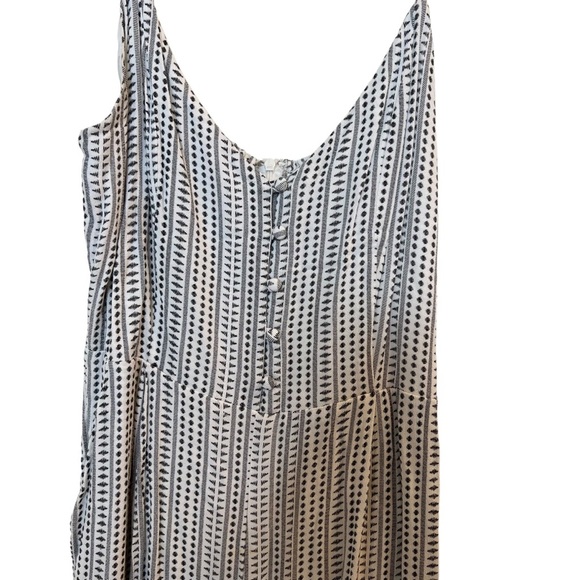 White Tank Top‎ Jumpsuit - Picture 2 of 5